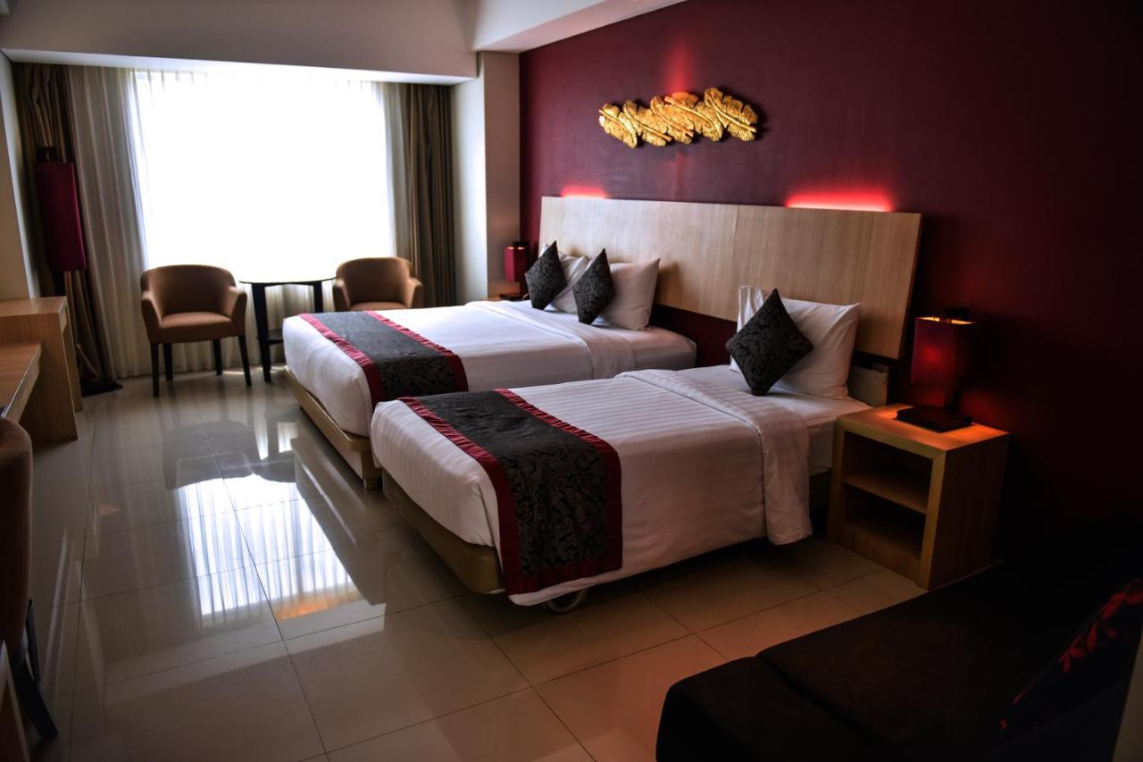 The Kana Kuta Hotel Exterior foto